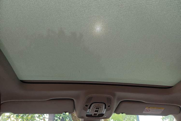 Used Audi Q7  Headliner