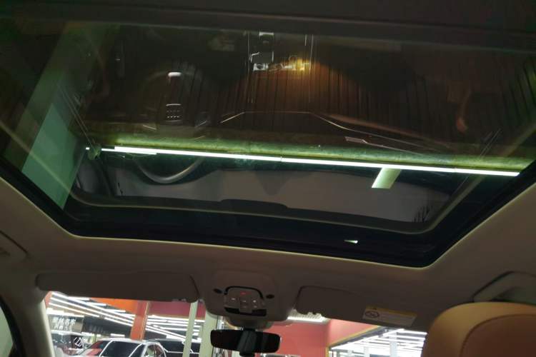 Used Audi Q7 2020 55 TFSI quattro S line sports model Headliner
