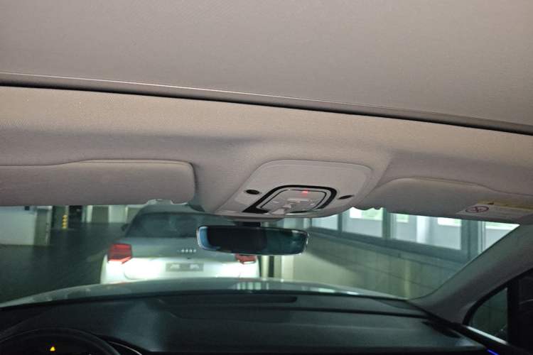 Used Audi Q7 2020 55 TFSI quattro S line sports model Headliner