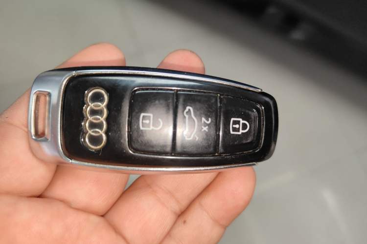 Used Audi Q7 2020 55 TFSI quattro S line sports model Interior 1