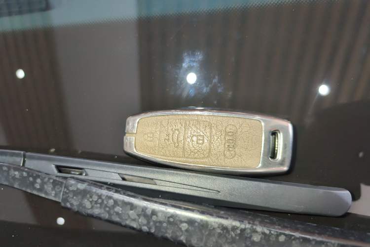 Used Audi Q7 2020 55 TFSI quattro S line sports model Interior 1