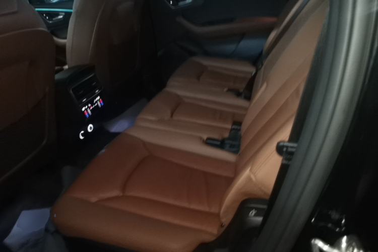 Used Audi Q7 2020 55 TFSI quattro S line sports model Left Rear Seat