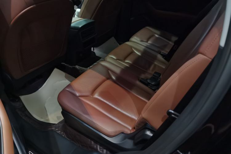 Used Audi Q7 2020 55 TFSI quattro S line sports model Left Rear Seat
