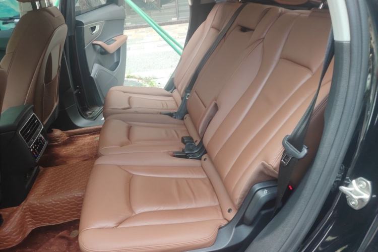 Used Audi Q7 2020 55 TFSI quattro S line sports model Left Rear Seat