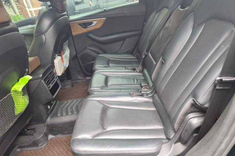 Used Audi Q7 2020 55 TFSI quattro S line Prestige Edition Left Rear Seat
