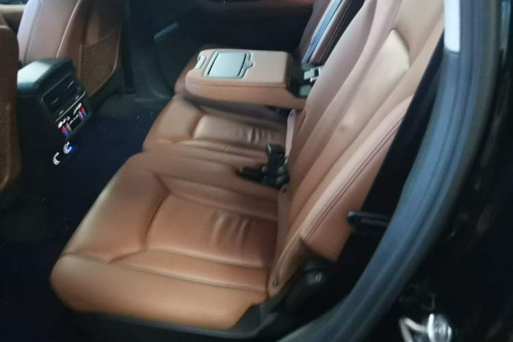 Used Audi Q7 2020 55 TFSI quattro S line sports model Left Rear Seat