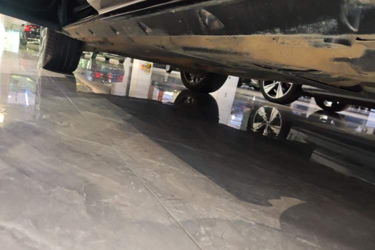 Used Audi Q7 2020 55 TFSI quattro S line sports model Left Side Sill