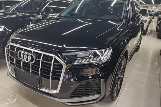 Used Audi Q7 2020 55 TFSI quattro S line sports model