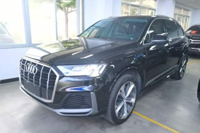 Used Audi Q7 2020 55 TFSI quattro S line sports model