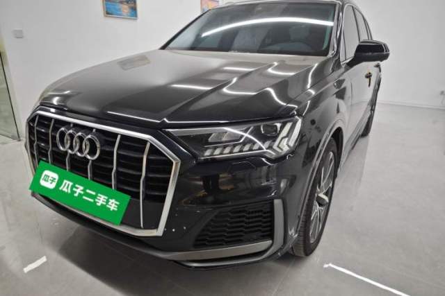 Used Audi Q7 2020 55 TFSI quattro S line sports model