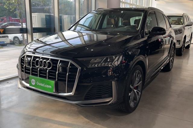 Used Audi Q7 2020 55 TFSI quattro S line sports model