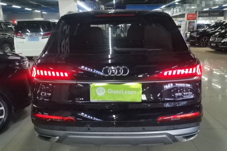 Used Audi Q7 2020 55 TFSI quattro S line sports model Rear