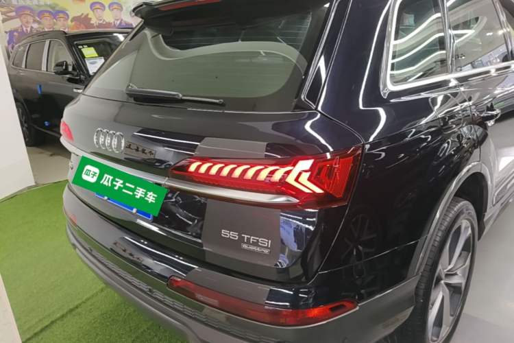 Used Audi Q7 2020 55 TFSI quattro S line sports model Rear