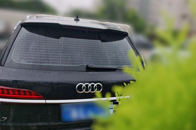 Used Audi Q7 2020 55 TFSI quattro S line sports model Rear