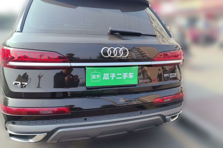 Used Audi Q7 2020 45 TFSI quattro S line Sport Limited Edition Rear