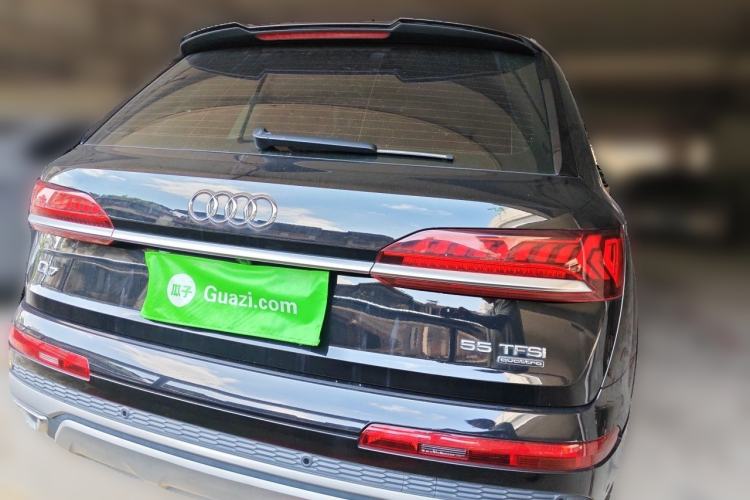 Used Audi Q7 2020 55 TFSI quattro S line sports model Rear