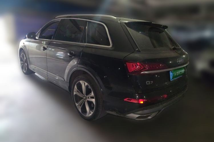 Used Audi Q7 2020 55 TFSI quattro S line sports model Rear Left 45 Deg