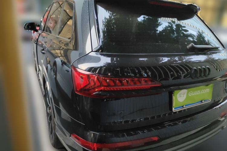 Used Audi Q7 2020 55 TFSI quattro S line sports model Rear Left 45 Deg