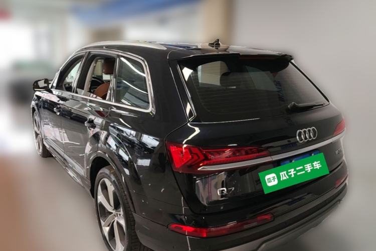 Used Audi Q7 2020 55 TFSI quattro S line sports model Rear Left 45 Deg