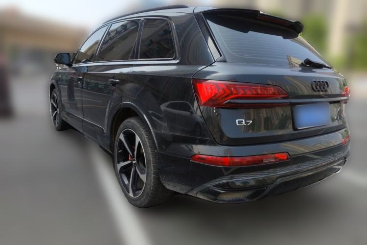 Used Audi Q7 2020 55 TFSI quattro S line sports model Rear Left 45 Deg