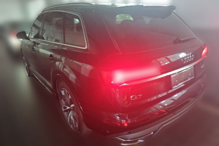 Used Audi Q7 2020 55 TFSI quattro S line sports model Rear Left 45 Deg