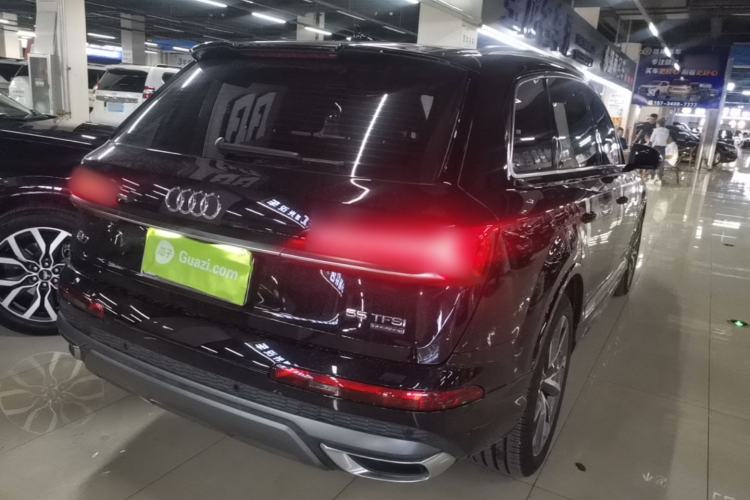 Used Audi Q7 2020 55 TFSI quattro S line sports model Rear Right 45 Deg