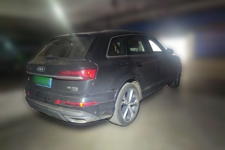 Used Audi Q7 2020 55 TFSI quattro S line sports model Rear Right 45 Deg