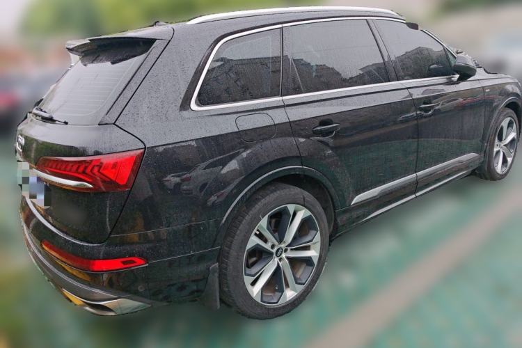 Used Audi Q7 2020 55 TFSI quattro S line sports model Rear Right 45 Deg
