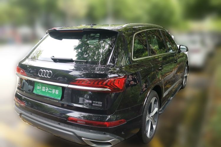 Used Audi Q7 2020 55 TFSI quattro S line sports model Rear Right 45 Deg