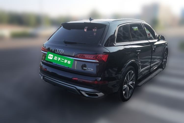Used Audi Q7 2020 55 TFSI quattro S line sports model Rear Right 45 Deg