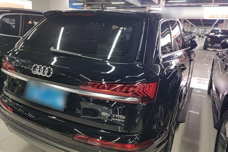 Used Audi Q7 2020 55 TFSI quattro S line sports model Rear Right 45 Deg