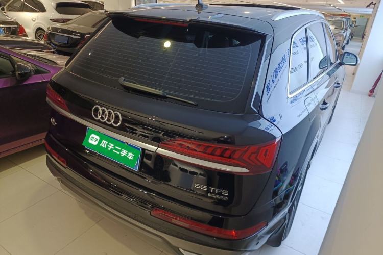 Used Audi Q7 2020 55 TFSI quattro S line sports model Rear Right 45 Deg