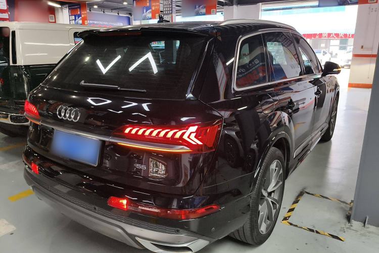 Used Audi Q7 2020 55 TFSI quattro S line sports model Rear Right 45 Deg