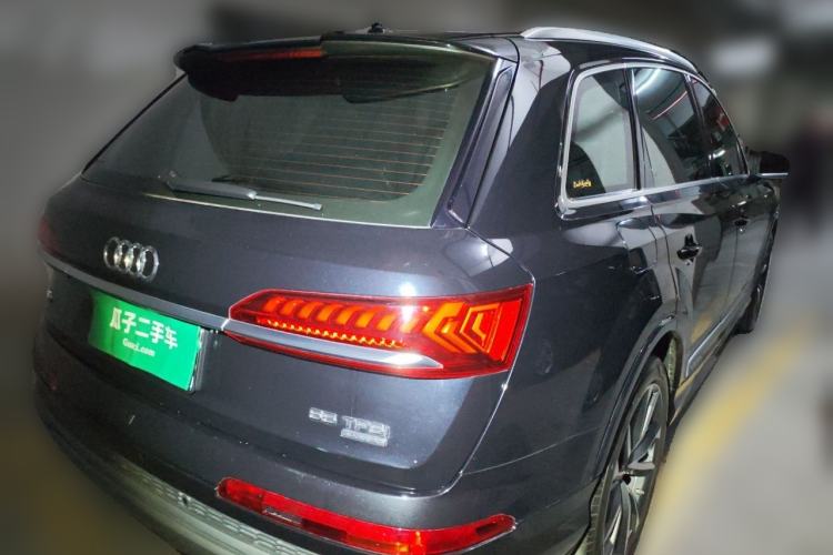 Used Audi Q7 2020 55 TFSI quattro S line sports model Rear Right 45 Deg