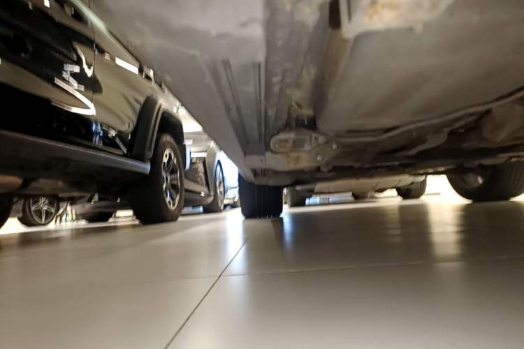 Used Audi Q7 2020 55 TFSI quattro S line sports model Right Side Sill