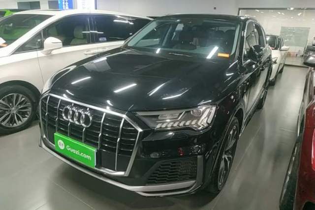 Used Audi Q7 2020 55 TFSI quattro S line sports model