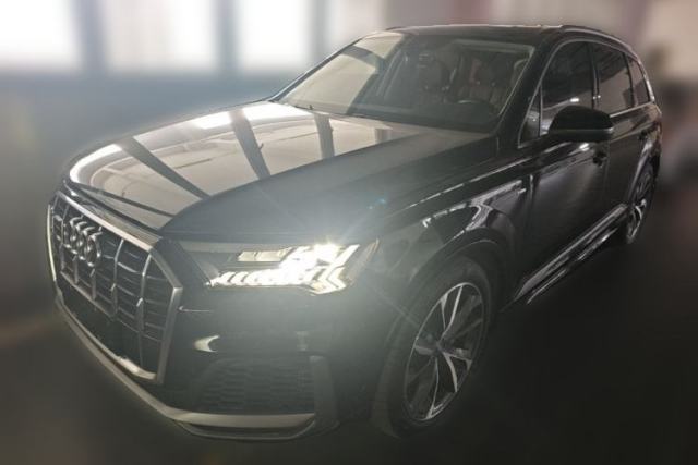 Used Audi Q7 2020 55 TFSI quattro S line sports model