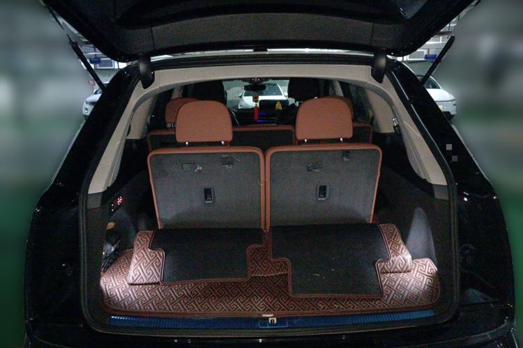 Used Audi Q7 2020 55 TFSI quattro S line sports model Trunk