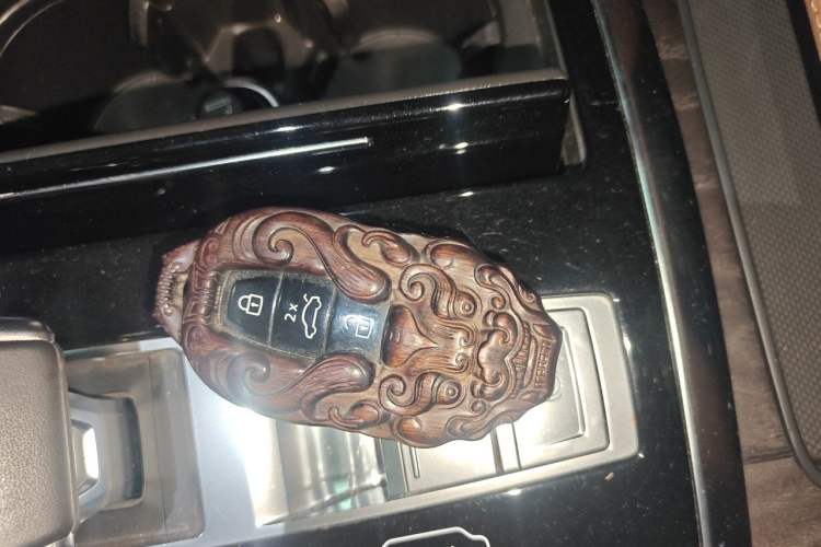 Used Audi Q7 2020 55 TFSI quattro S line sports model Vehicle Key