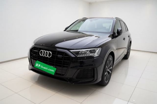 Used Audi Q7 2020 55 TFSI quattro S line sports model