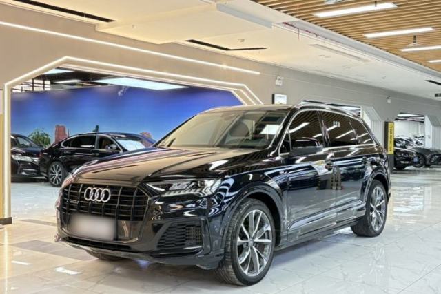 Used Audi Q7 2020 55 TFSI quattro S line sports model
