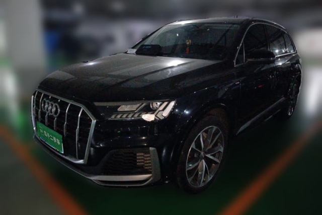 Used Audi Q7 2020 55 TFSI quattro S line sports model