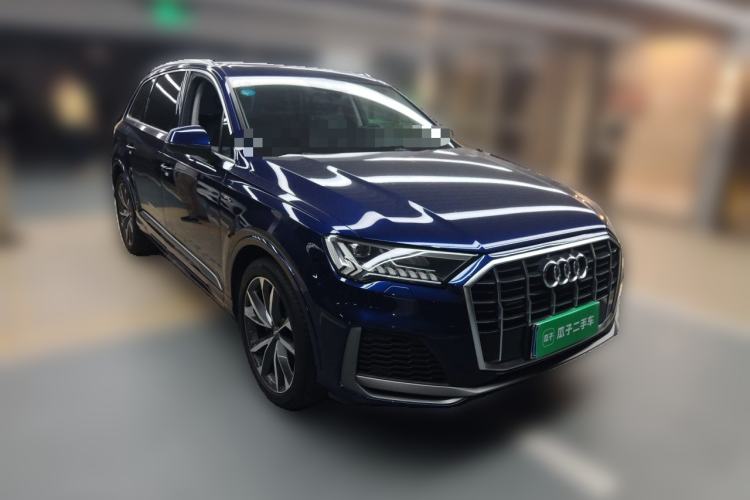 Used Audi Q7 2020 55 TFSI quattro S line sports model Front Right 45 Deg