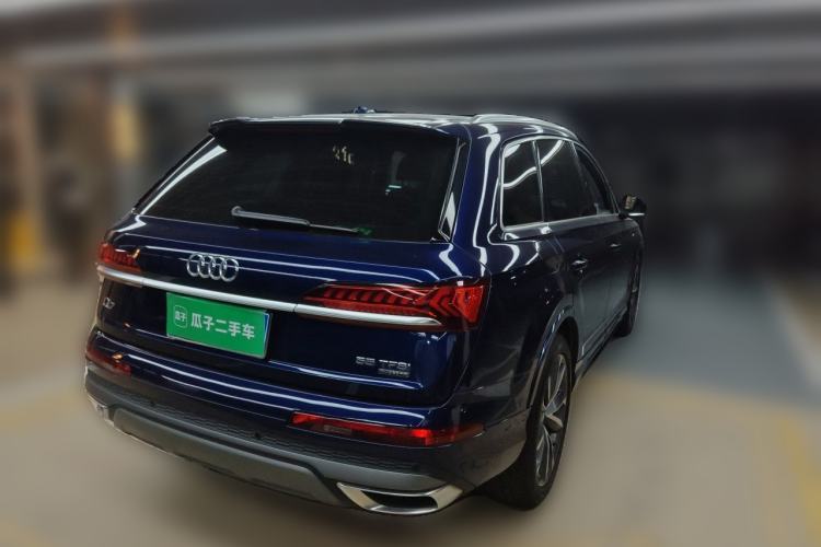 Used Audi Q7 2020 55 TFSI quattro S line sports model Rear Right 45 Deg