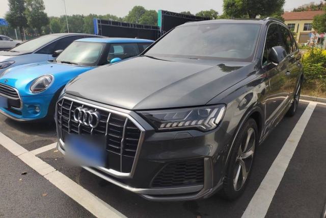Used Audi Q7 2020 55 TFSI quattro S line sports model