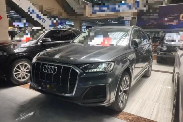 Used Audi Q7 2020 55 TFSI quattro S line sports model