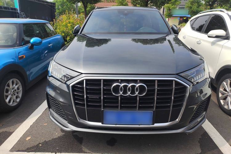 Used Audi Q7 2020 55 TFSI quattro S line sports model Exterior 1