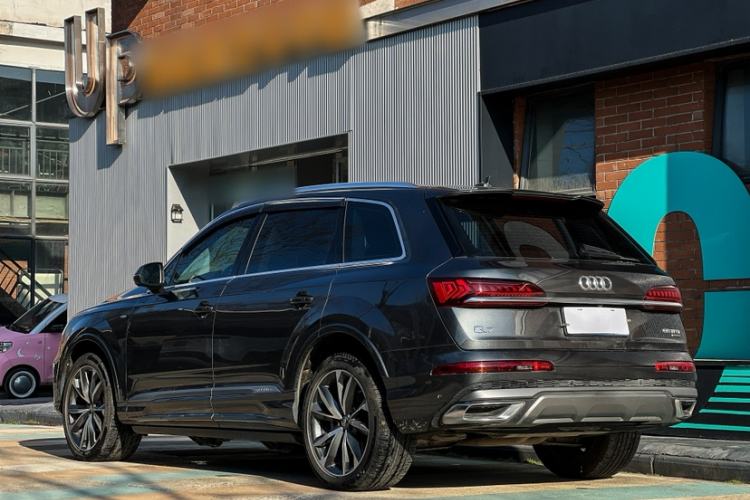 Used Audi Q7 2020 55 TFSI quattro S line sports model Exterior 2