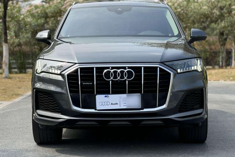 Used Audi Q7 2020 55 TFSI quattro S line sports model Exterior 5