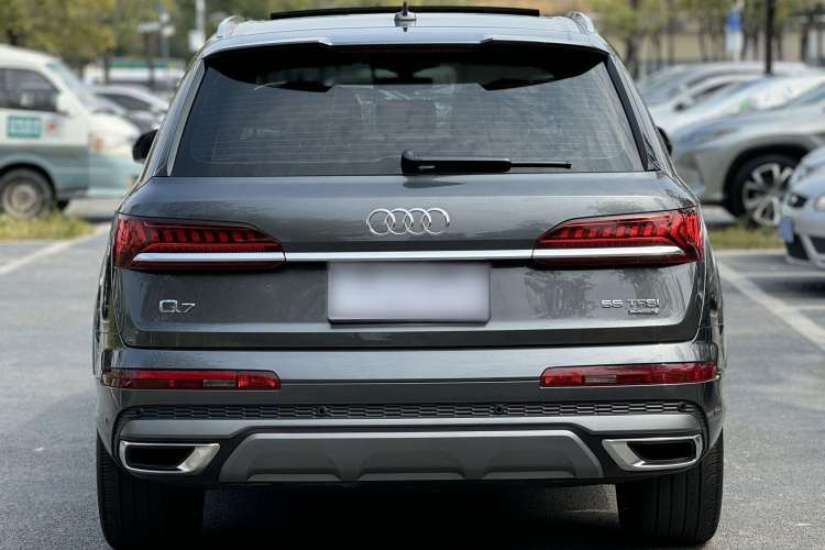 Used Audi Q7 2020 55 TFSI quattro S line sports model Exterior 6